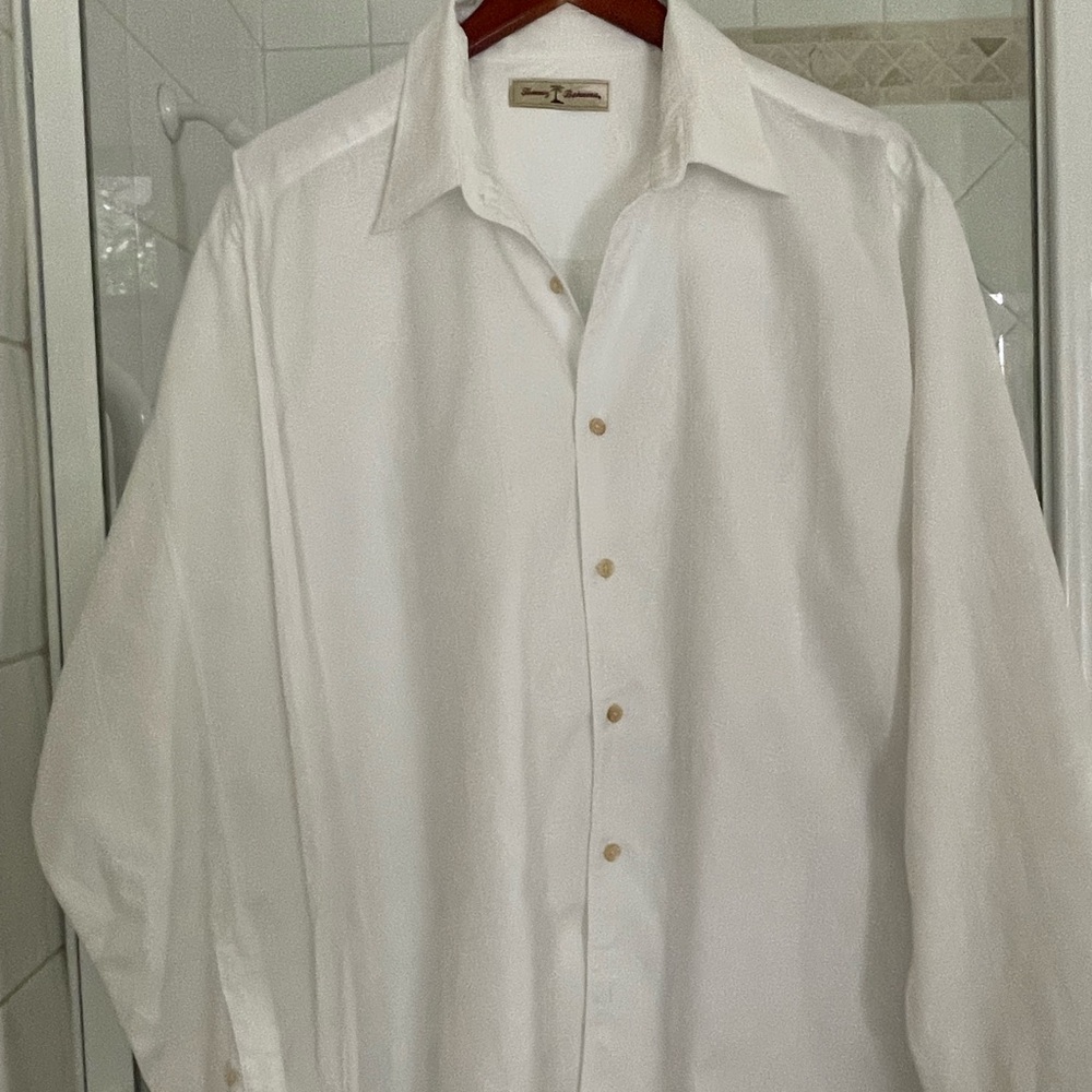 Tommy Bahama White Long Sleeve Casual Button-Down Shirt